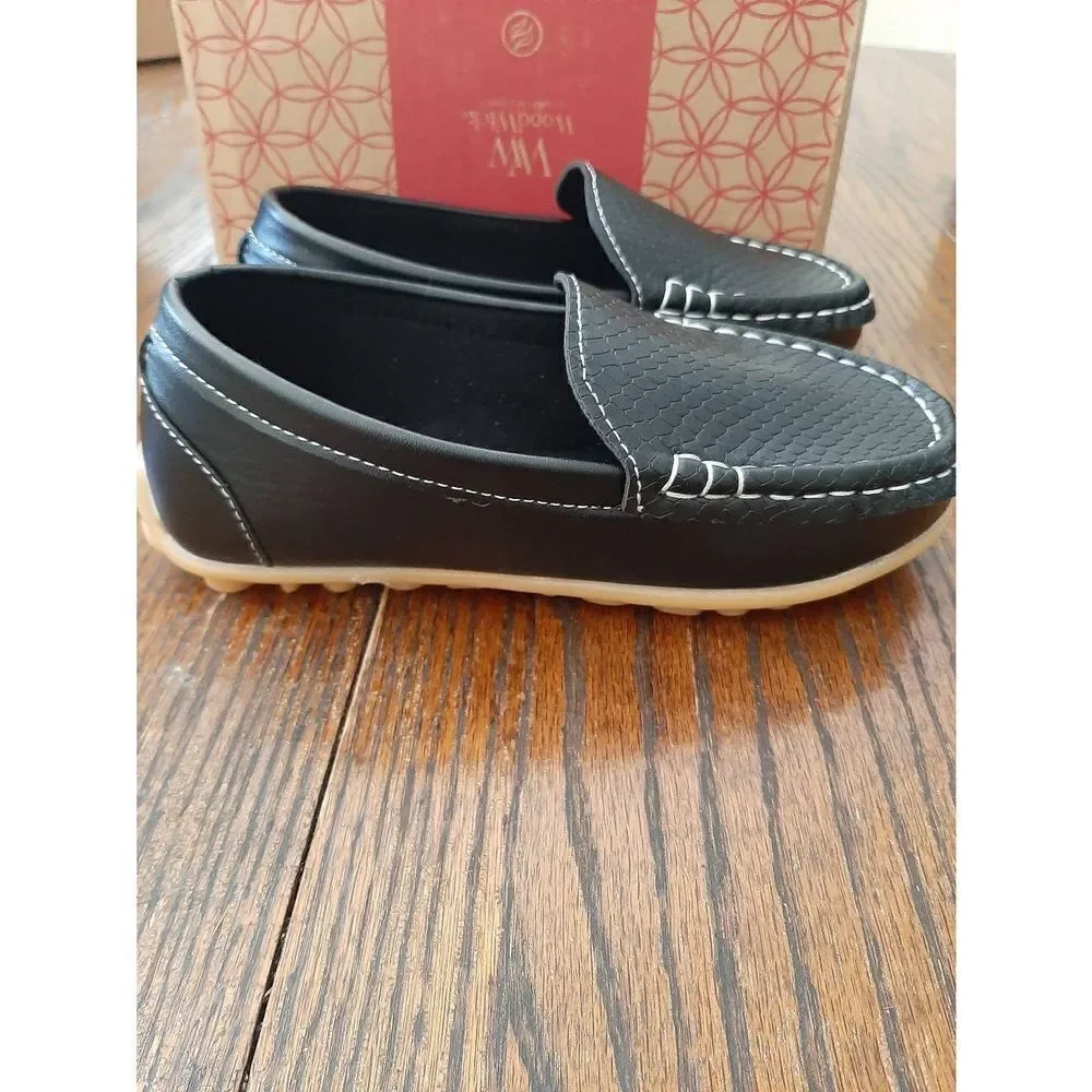 New Kids Size 3.5 (35) Black Casual Slip On Loafers